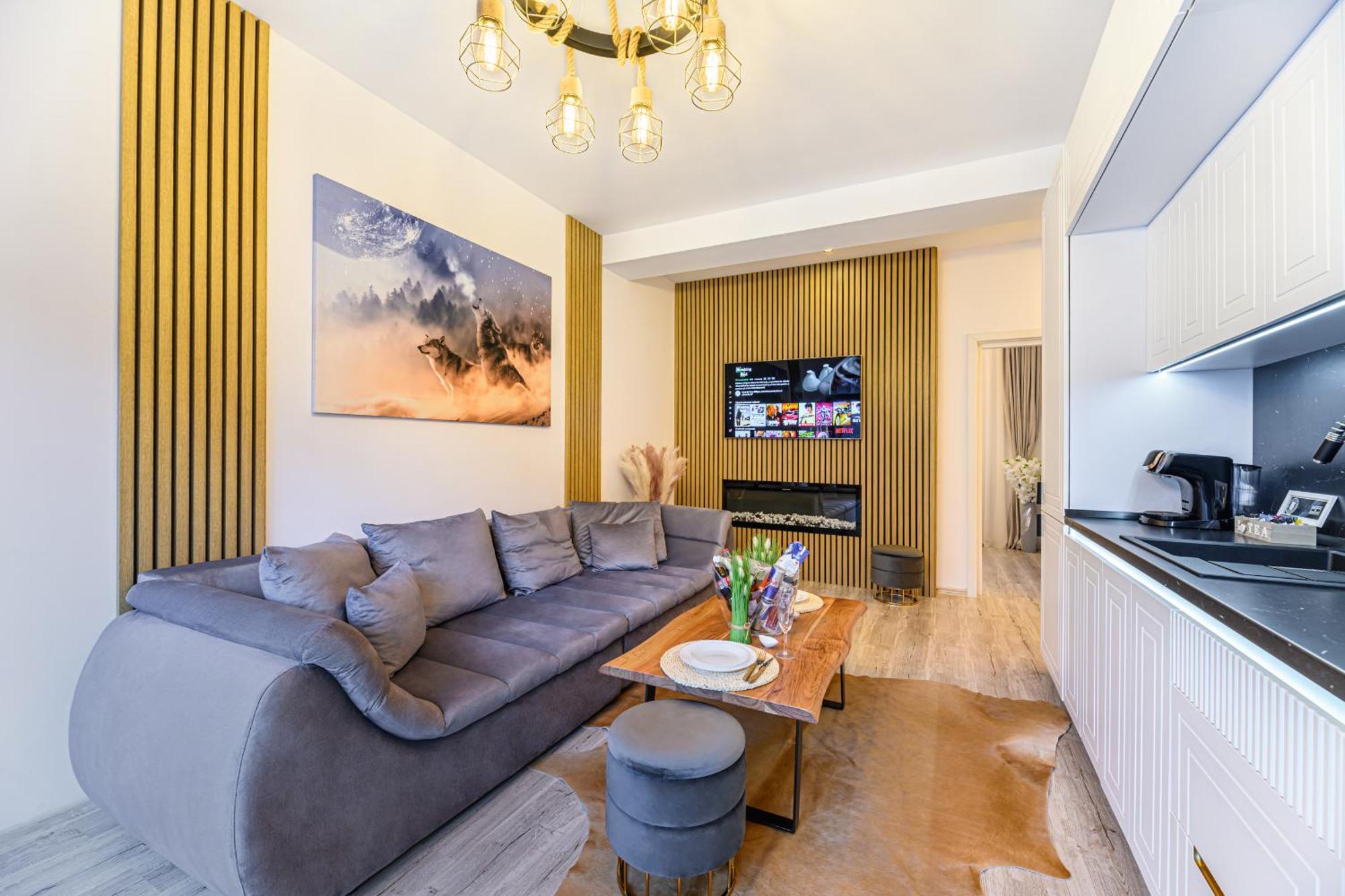 Ama Garden Apartment Buşteni Esterno foto
