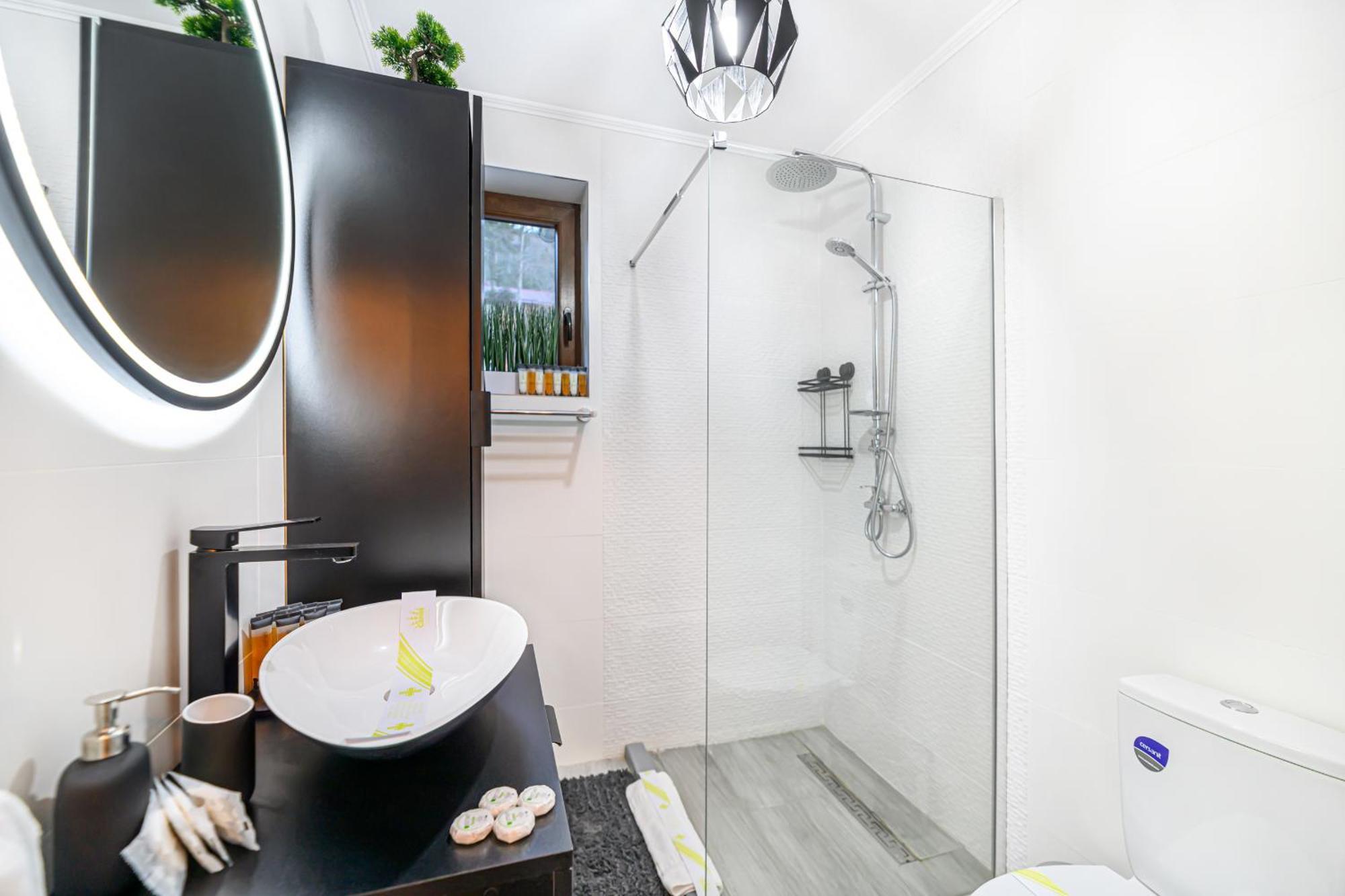 Ama Garden Apartment Buşteni Esterno foto