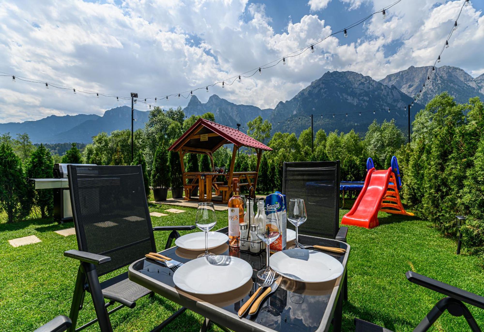 Ama Garden Apartment Buşteni Esterno foto