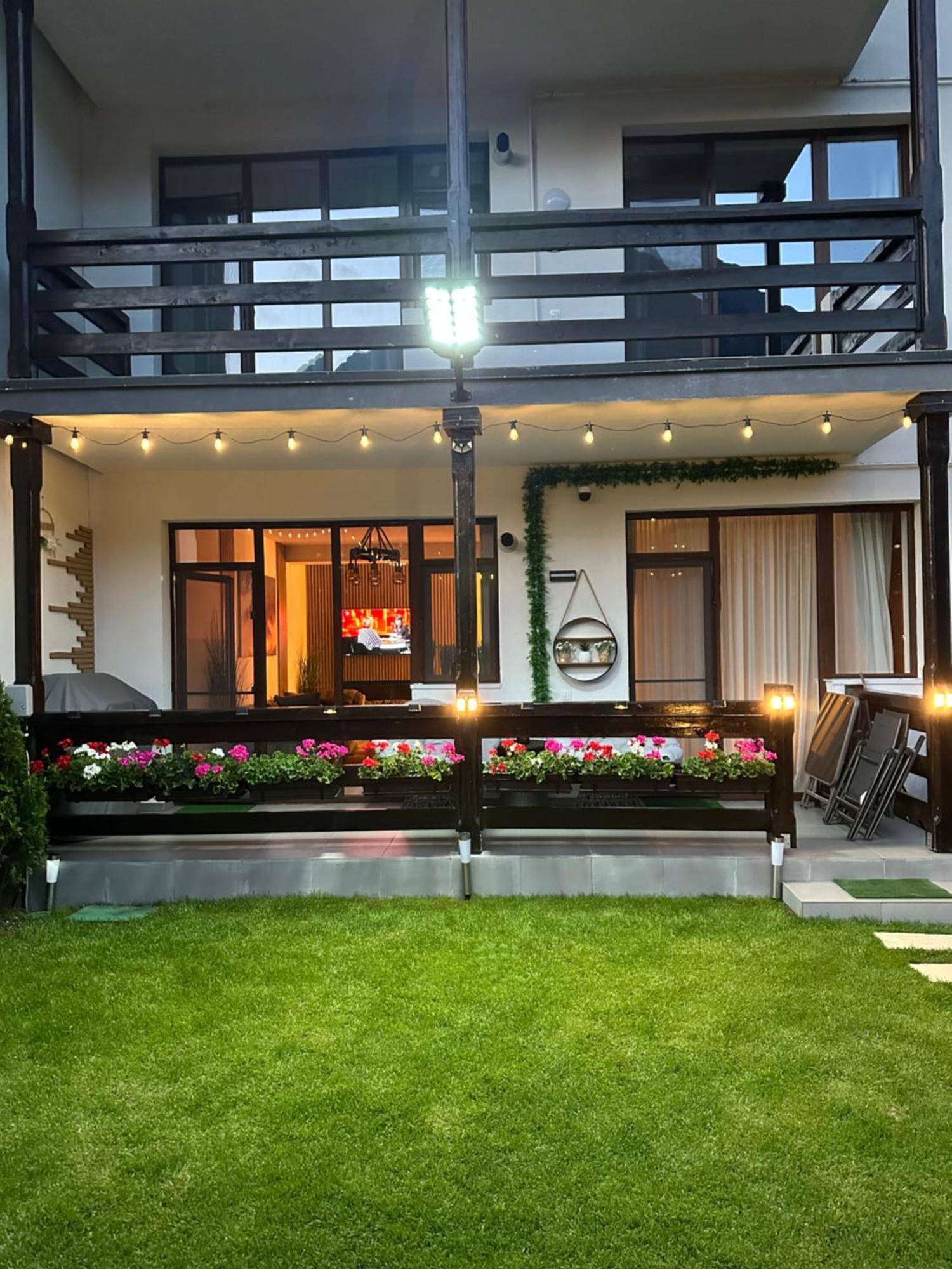 Ama Garden Apartment Buşteni Esterno foto